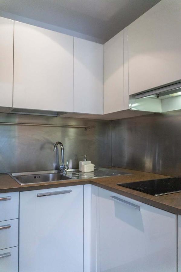 Piazza Venezia Charming & Bright Apartment โรม ภายนอก รูปภาพ